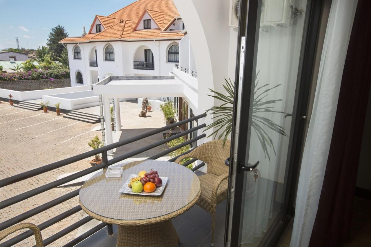 San Cristobal Boutique Hotel - Ivato Airport Антананариву Екстериор снимка